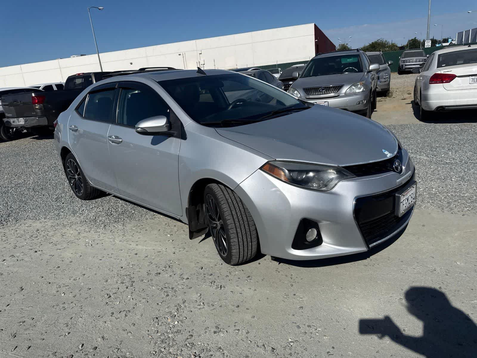 Used 2014 Toyota Corolla S Premium w/ Driver Convenience Package FWD image 3