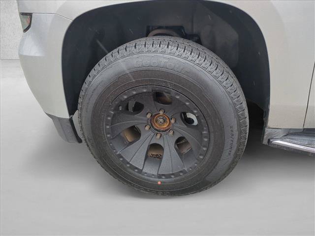 Used 2017 Chevrolet Tahoe Premier AWD/4WD image 24