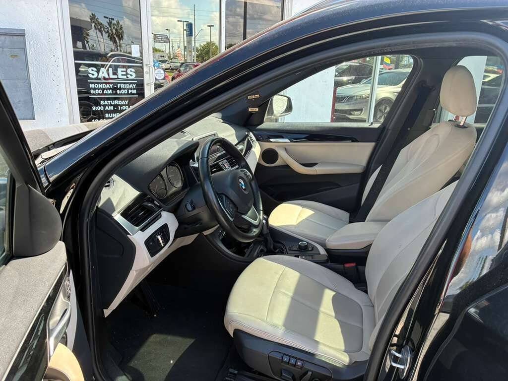 Used 2018 BMW X1 sDrive28i w/ Convenience Package FWD image 13