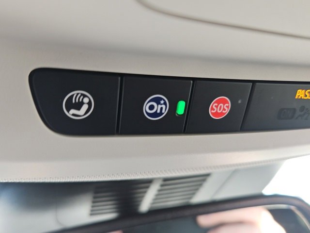 New 2025 Buick Envision Sport Touring image 35