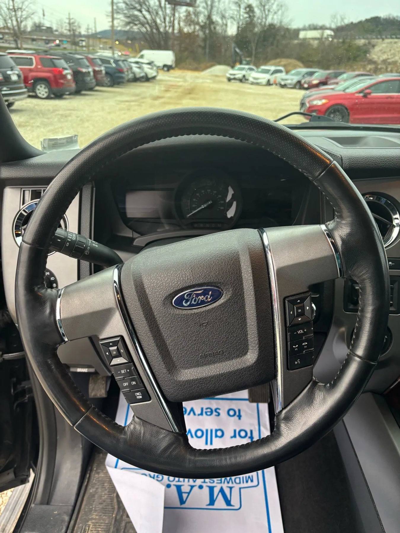 Used 2015 Ford Expedition Platinum image 12