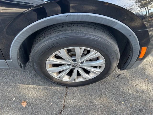 Used 2018 Volkswagen Tiguan SE image 44