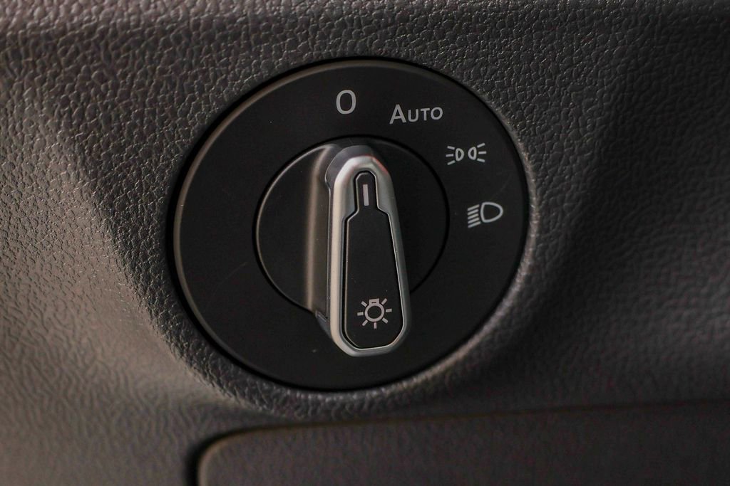 New 2026 Volkswagen Jetta GLI Autobahn FWD image 31