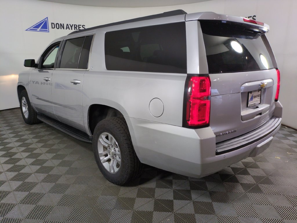 Used 2019 Chevrolet Suburban LT AWD/4WD image 3