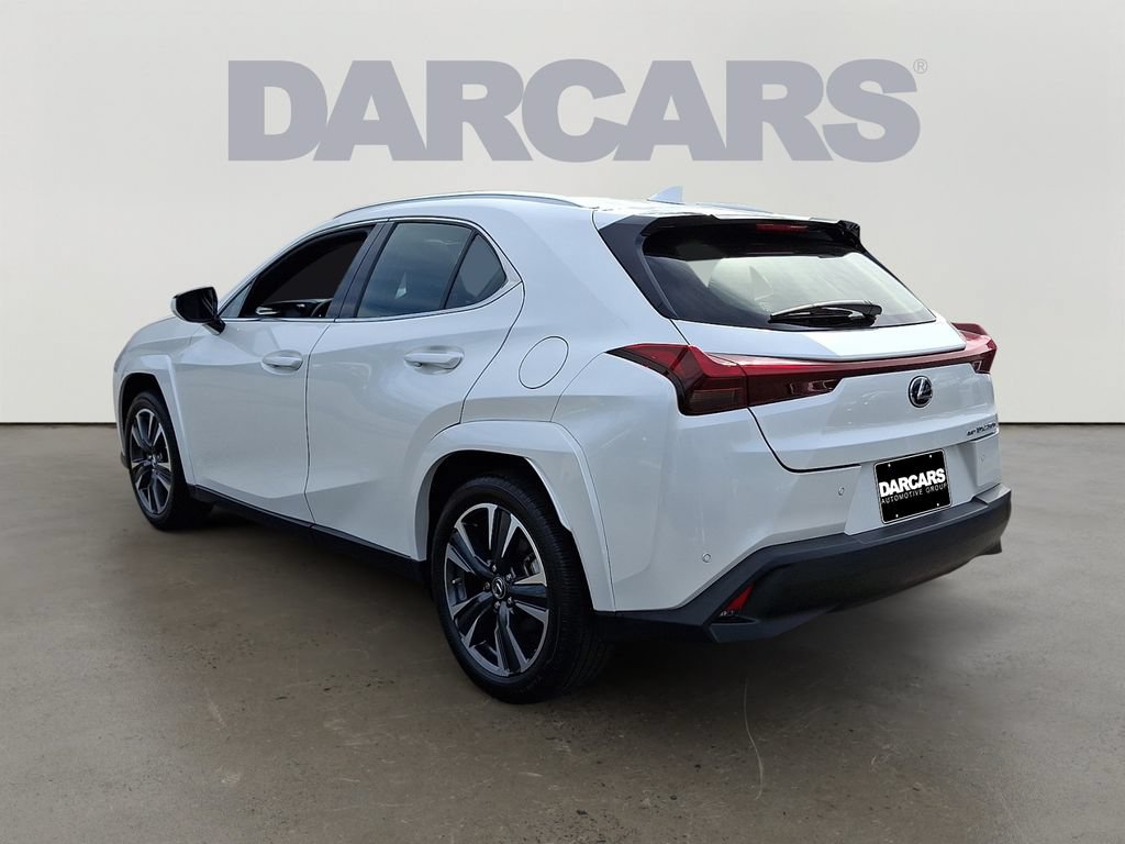 Used 2024 Lexus UX 250h AWD w/ Premium Package image 4