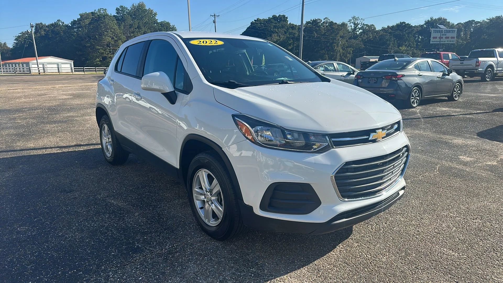 Used 2022 Chevrolet Trax LS w/ Tint and Cruise Package image 3