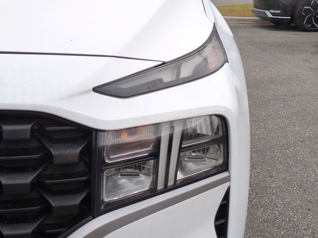 Used 2023 Hyundai Santa Fe SEL w/ Cargo Package image 9