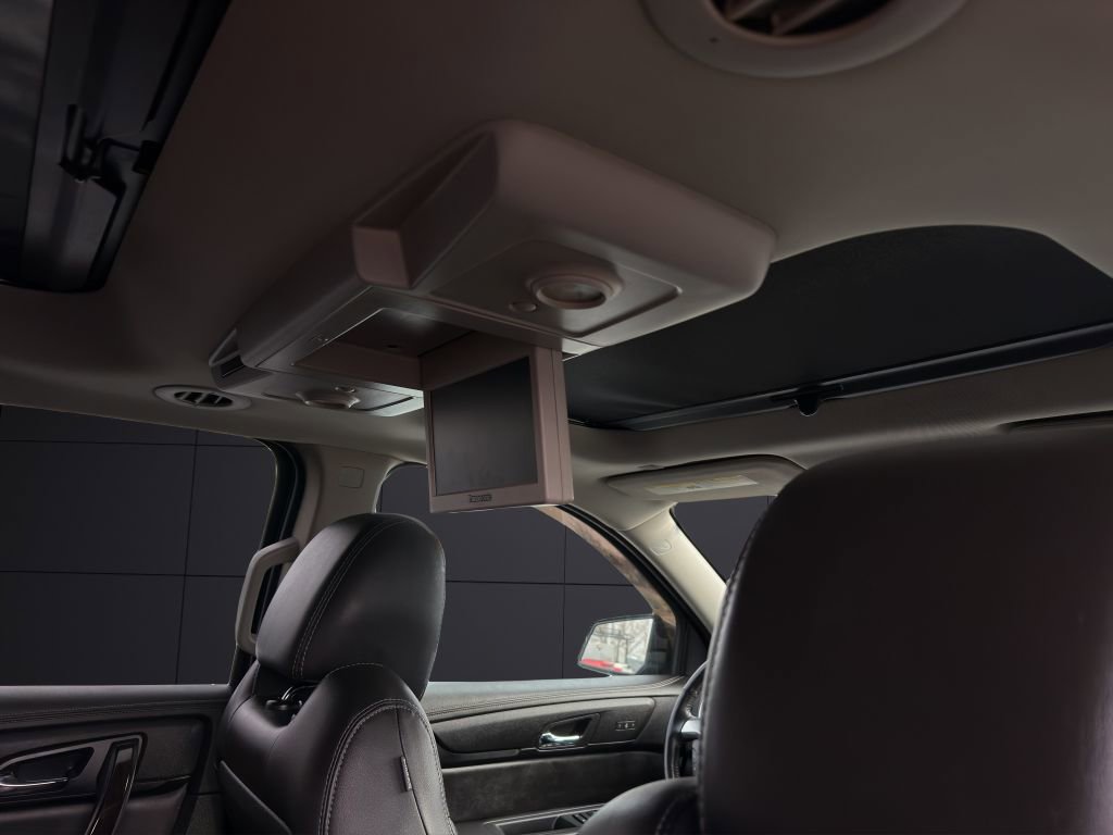 Used 2017 Chevrolet Traverse Premier image 21
