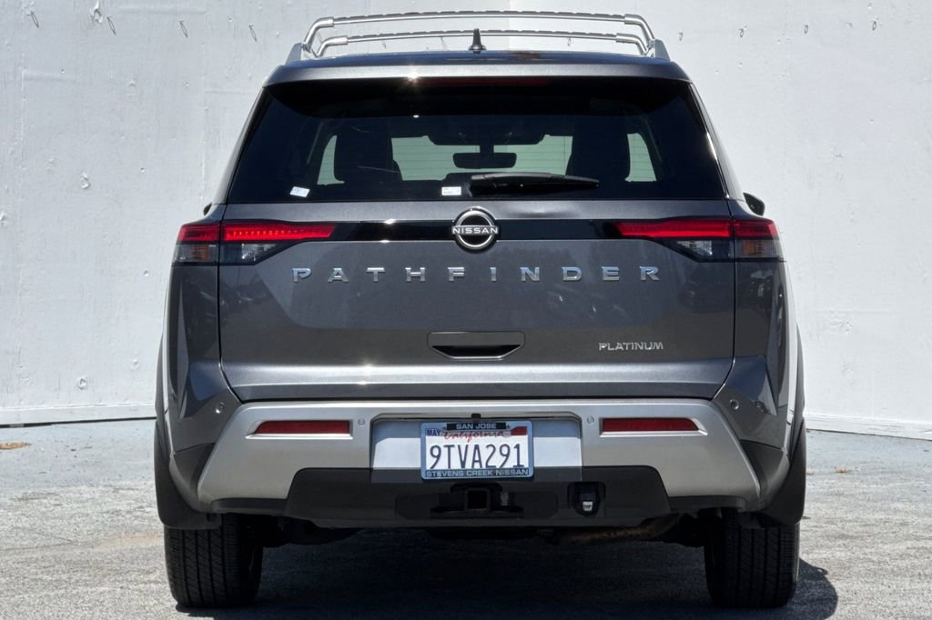 Used 2024 Nissan Pathfinder Platinum w/ Cargo Package FWD image 4