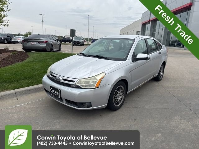 Used 2010 Ford Focus SE FWD image 8