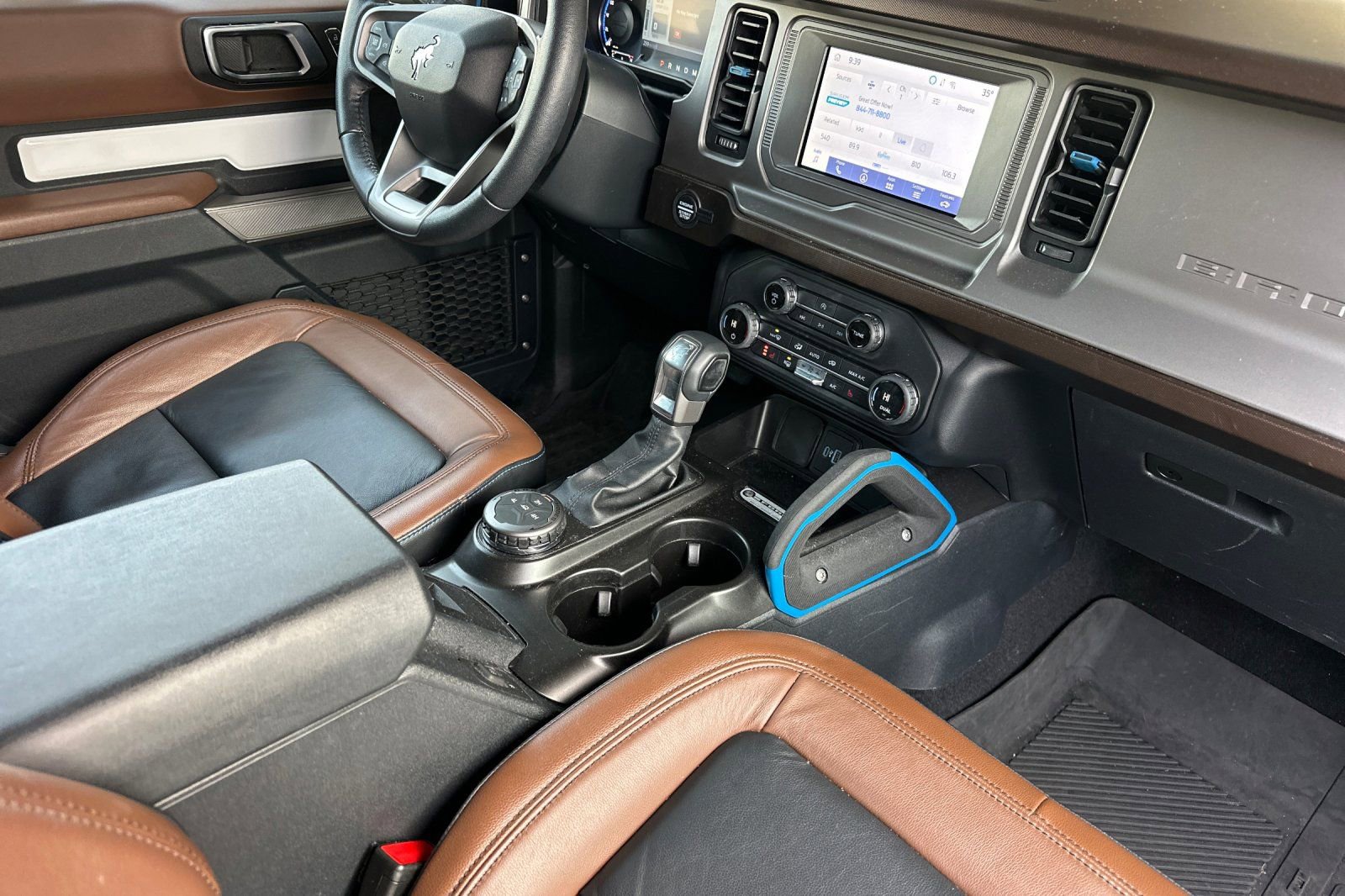 Used 2021 Ford Bronco Outer Banks image 13