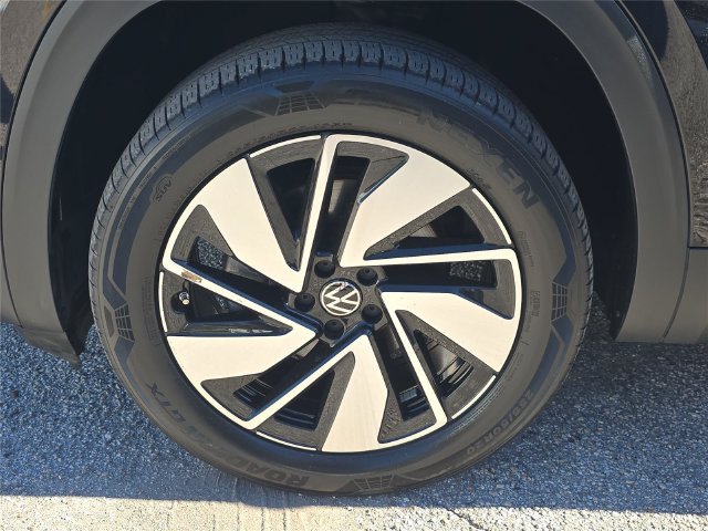 Used 2024 Volkswagen Atlas SE FWD image 9