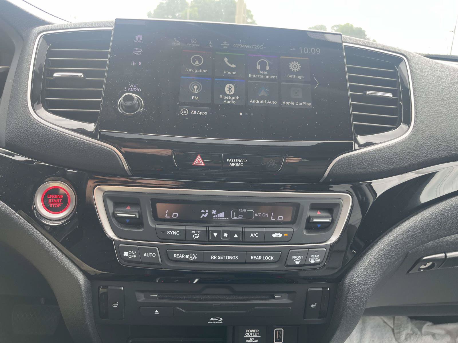 Used 2022 Honda Pilot Touring image 19