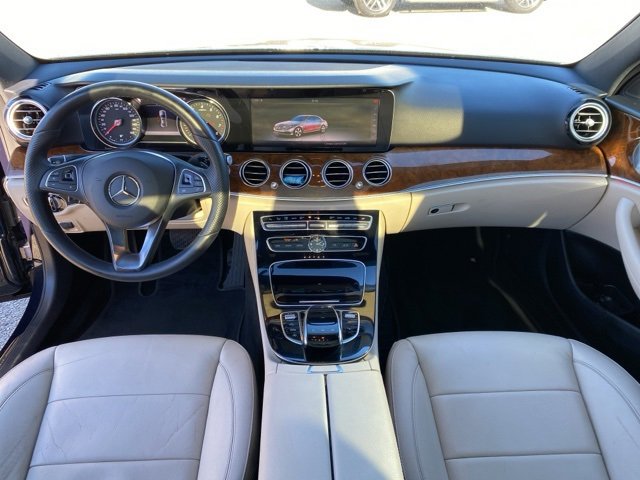Used 2018 Mercedes-Benz E 300 image 21