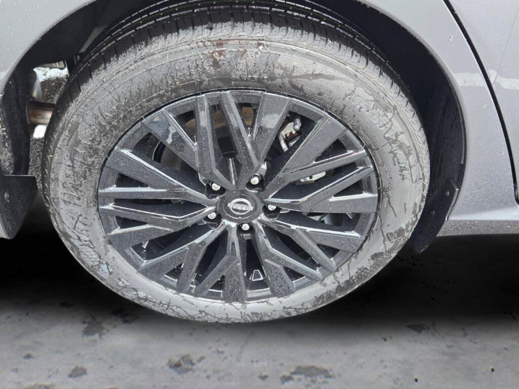 New 2026 Nissan Altima 2.5 SV w/ SV Special Edition Package FWD image 11