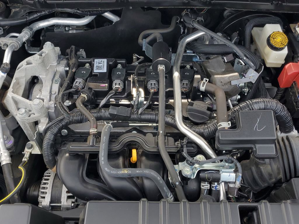 Used 2025 Nissan Kicks SV image 11