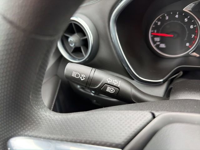 Used 2022 Chevrolet Blazer LT image 40