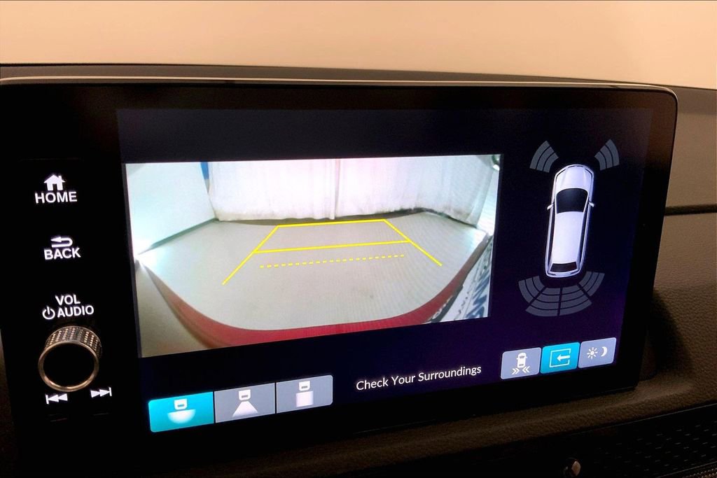 Used 2024 Honda CR-V EX-L image 17