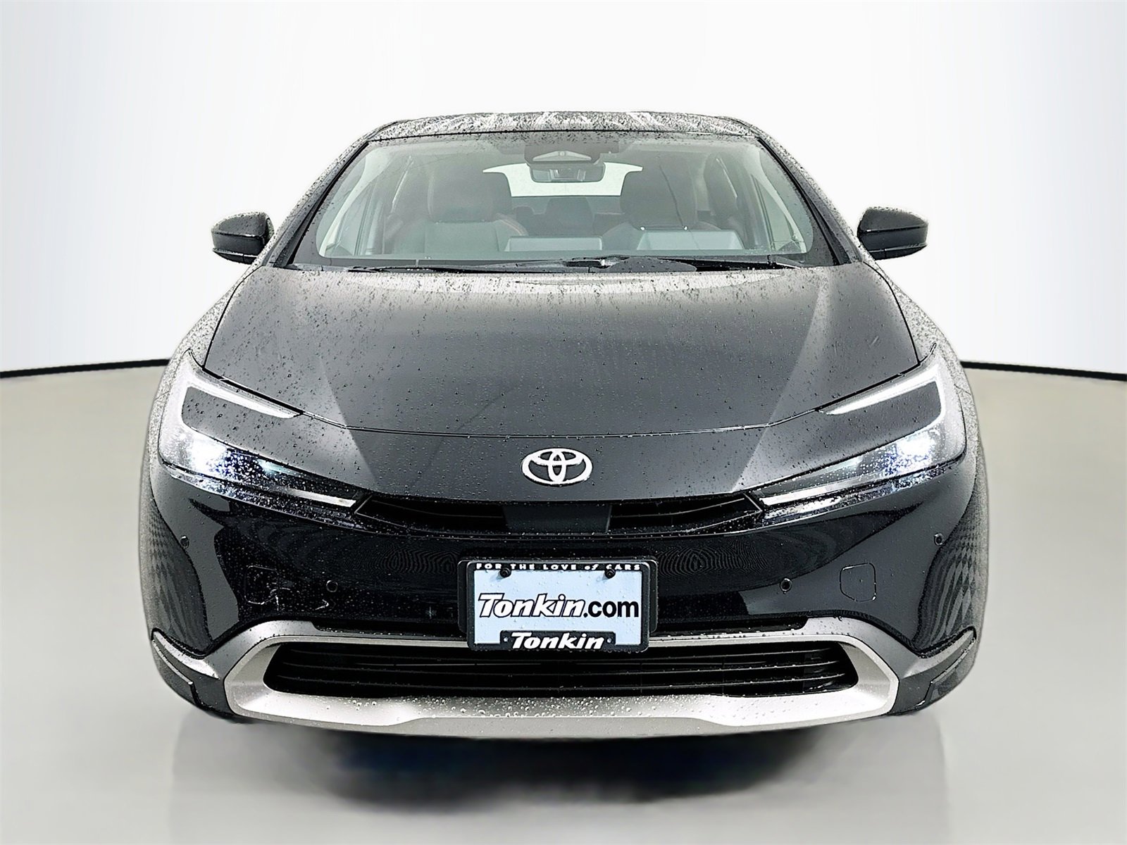 New 2026 Toyota Prius Plug-In Hybrid image 2