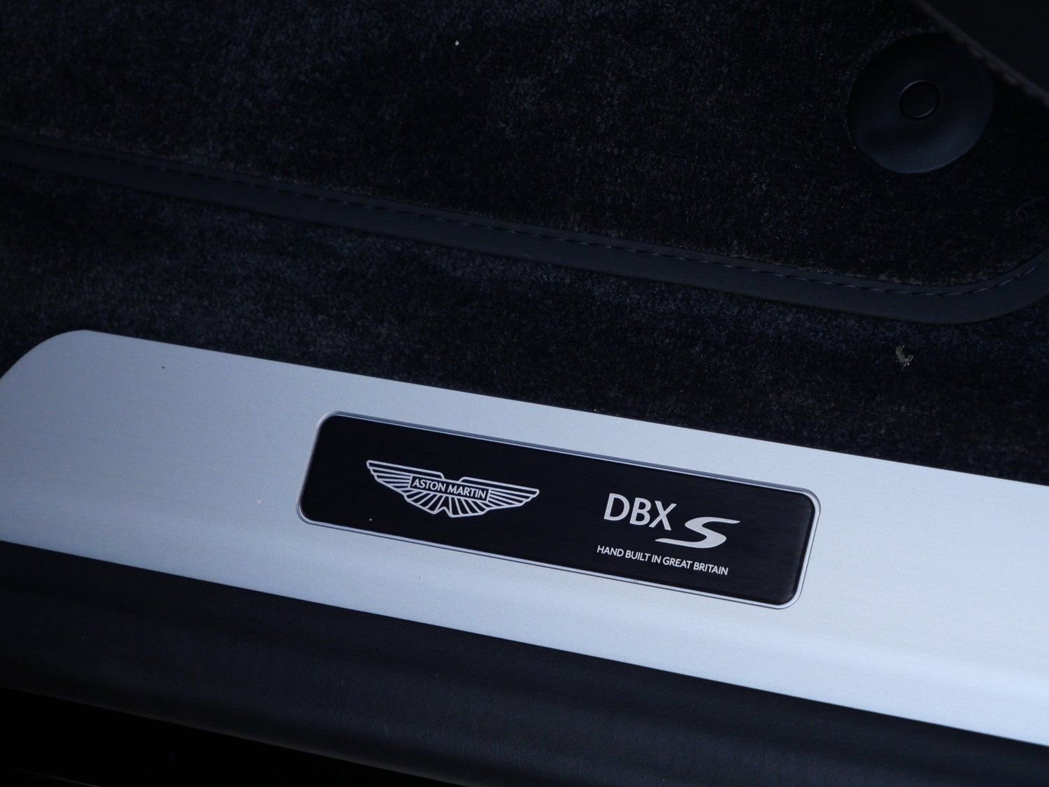 New 2026 Aston Martin DBX S image 19