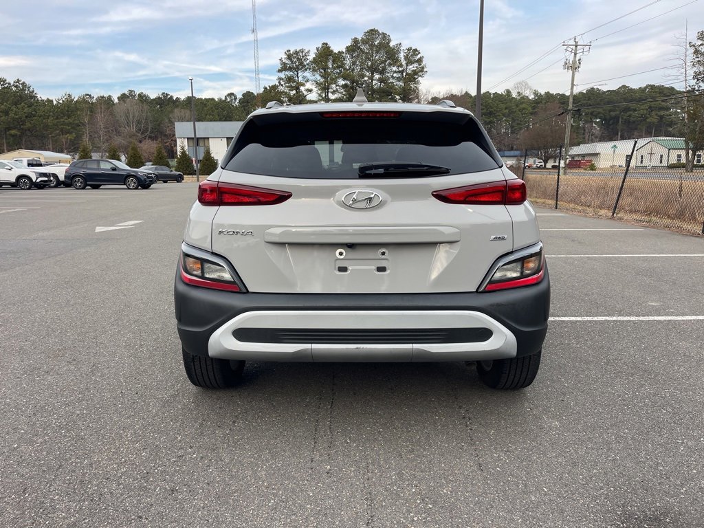 Certified 2023 Hyundai Kona SEL w/ Convenience Package image 6