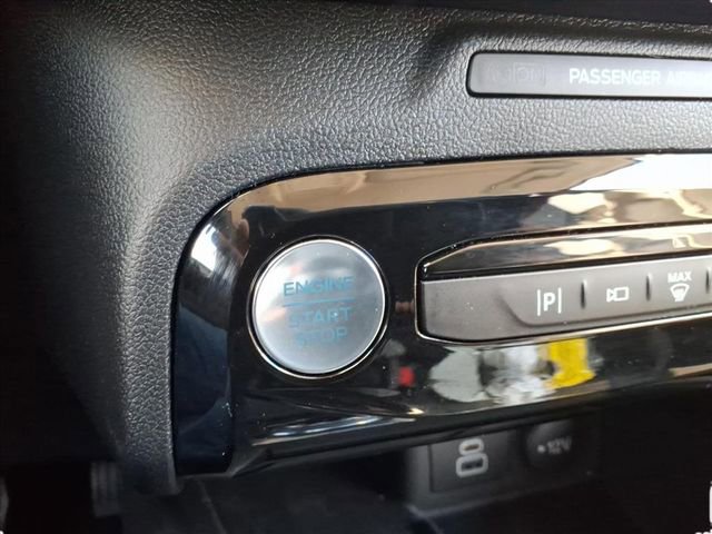 Used 2026 Ford Escape Platinum w/ Premium Technology Package AWD/4WD image 24