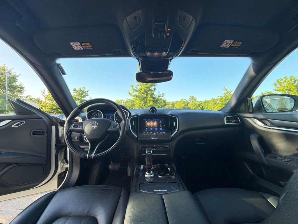 Used 2020 Maserati Ghibli S Q4 AWD/4WD image 28