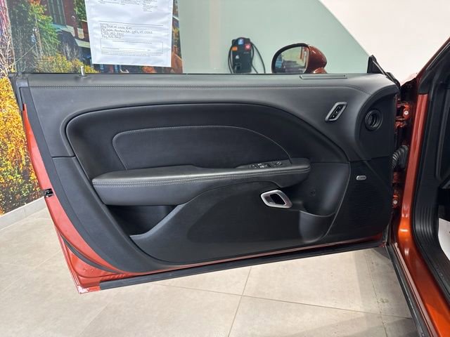 Used 2023 Dodge Challenger R/T w/ Plus Package image 19