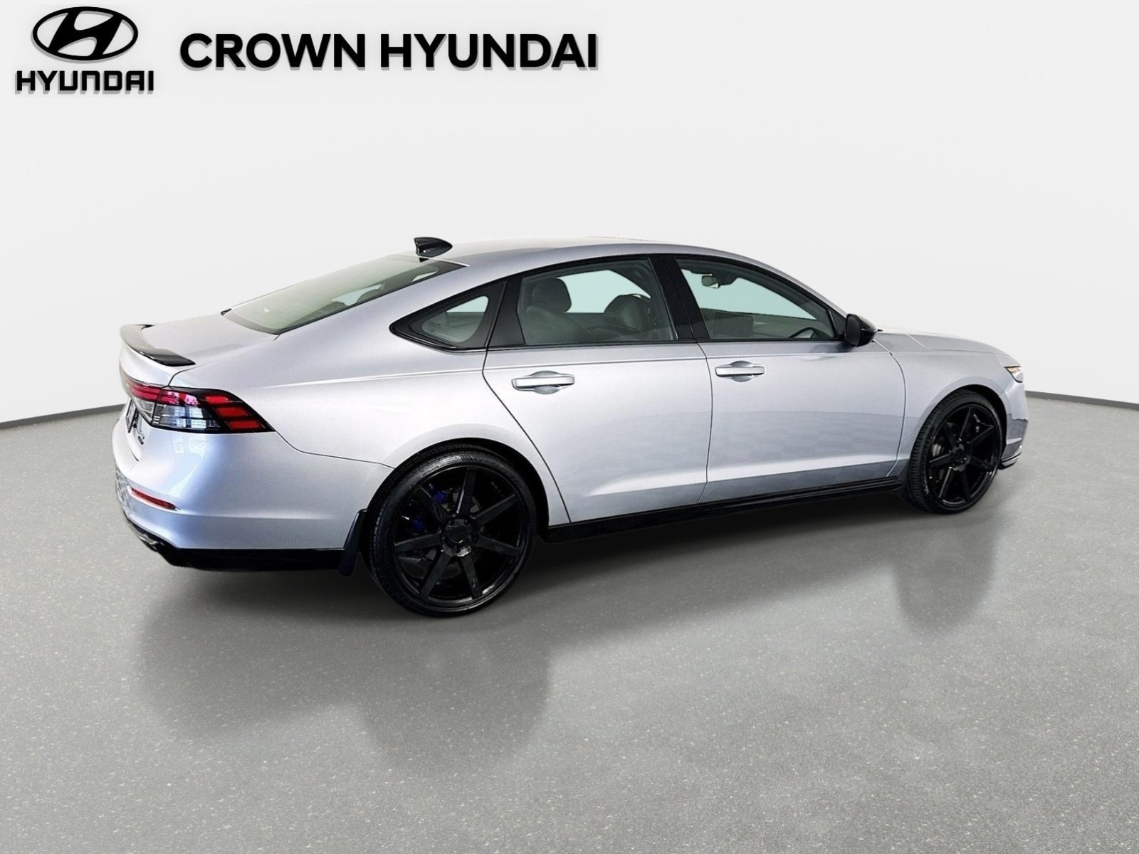 Used 2023 Honda Accord Sport image 6