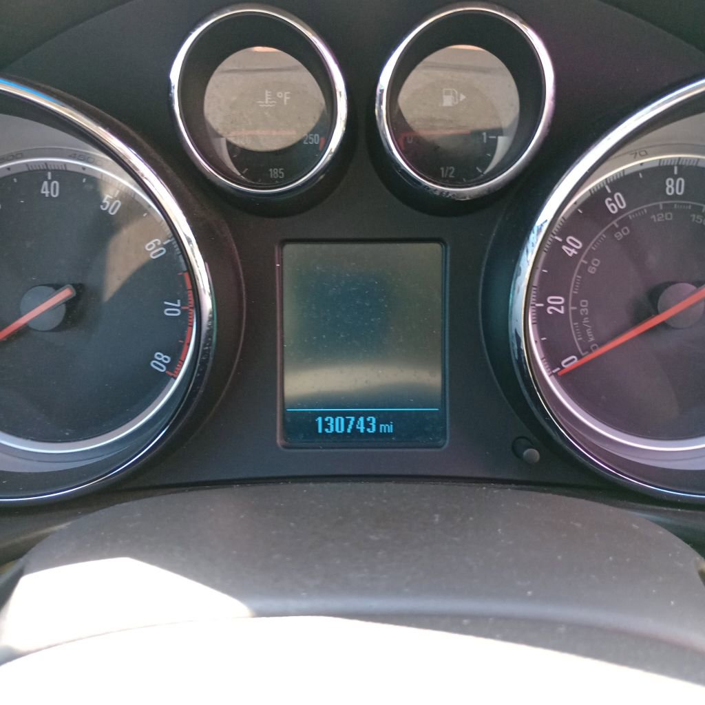 Used 2013 Buick Regal Premium FWD image 10