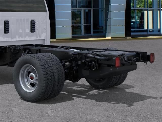 New 2025 GMC Sierra 3500 Pro w/ Convenience Package AWD/4WD image 14