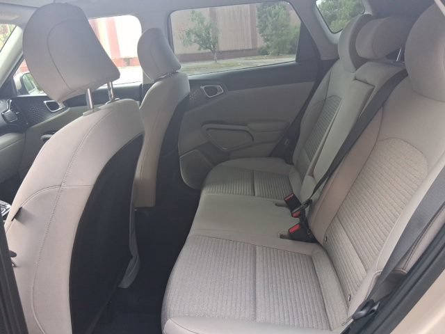 Used 2020 Kia Soul EX FWD image 26
