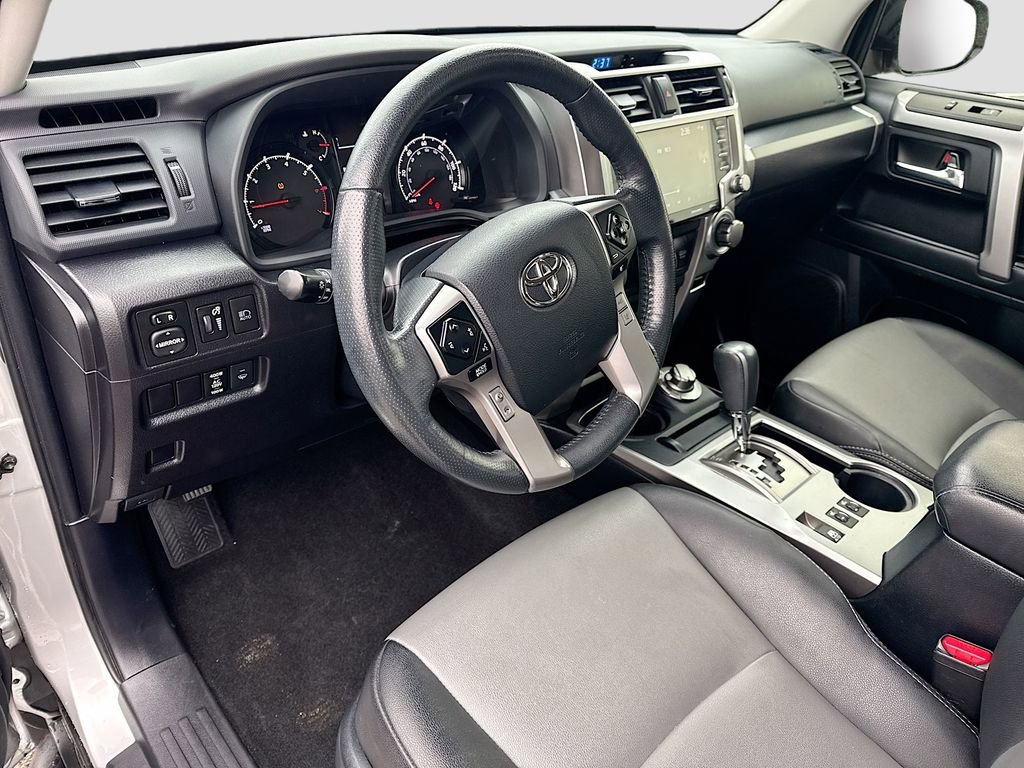 Used 2023 Toyota 4Runner SR5 Premium image 10