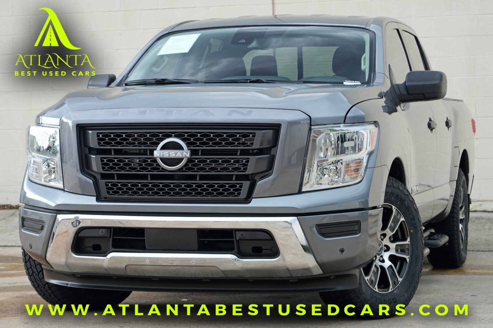 Used 2023 Nissan Titan SV w/ SV Convenience Package
