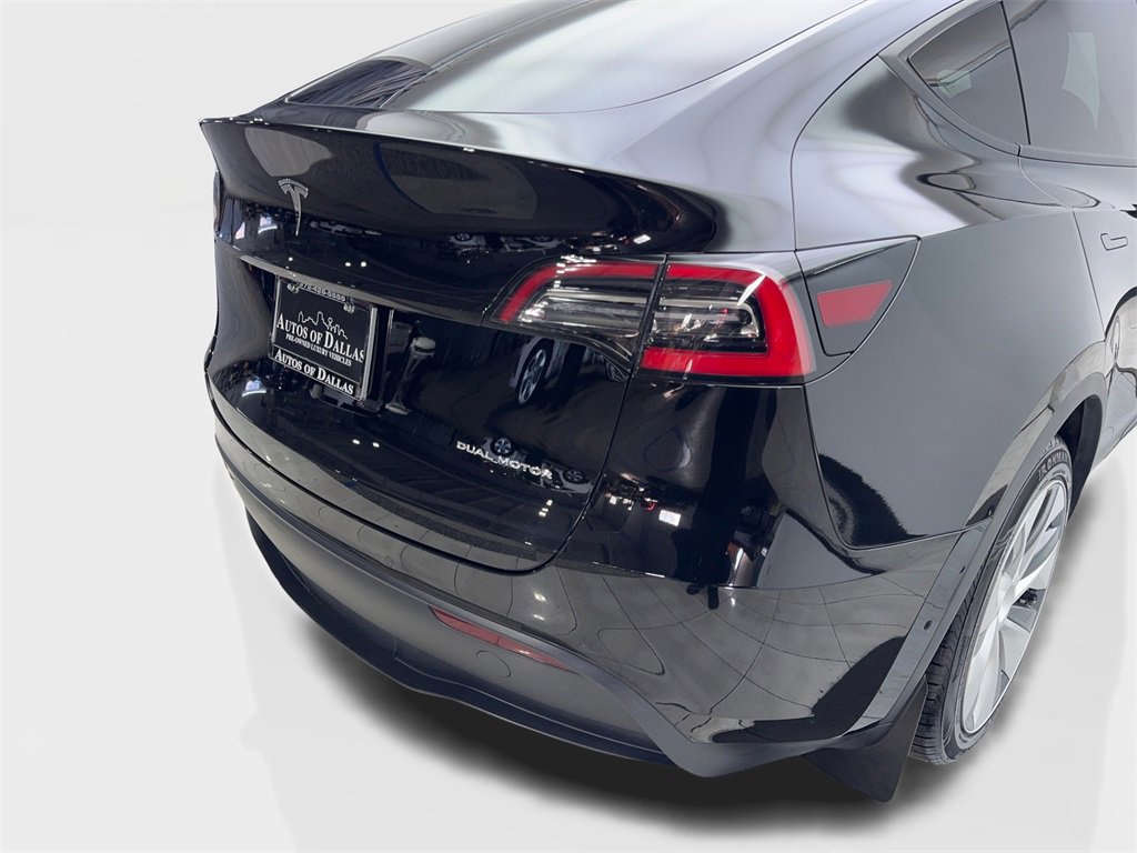 Used 2021 Tesla Model Y Long Range image 18