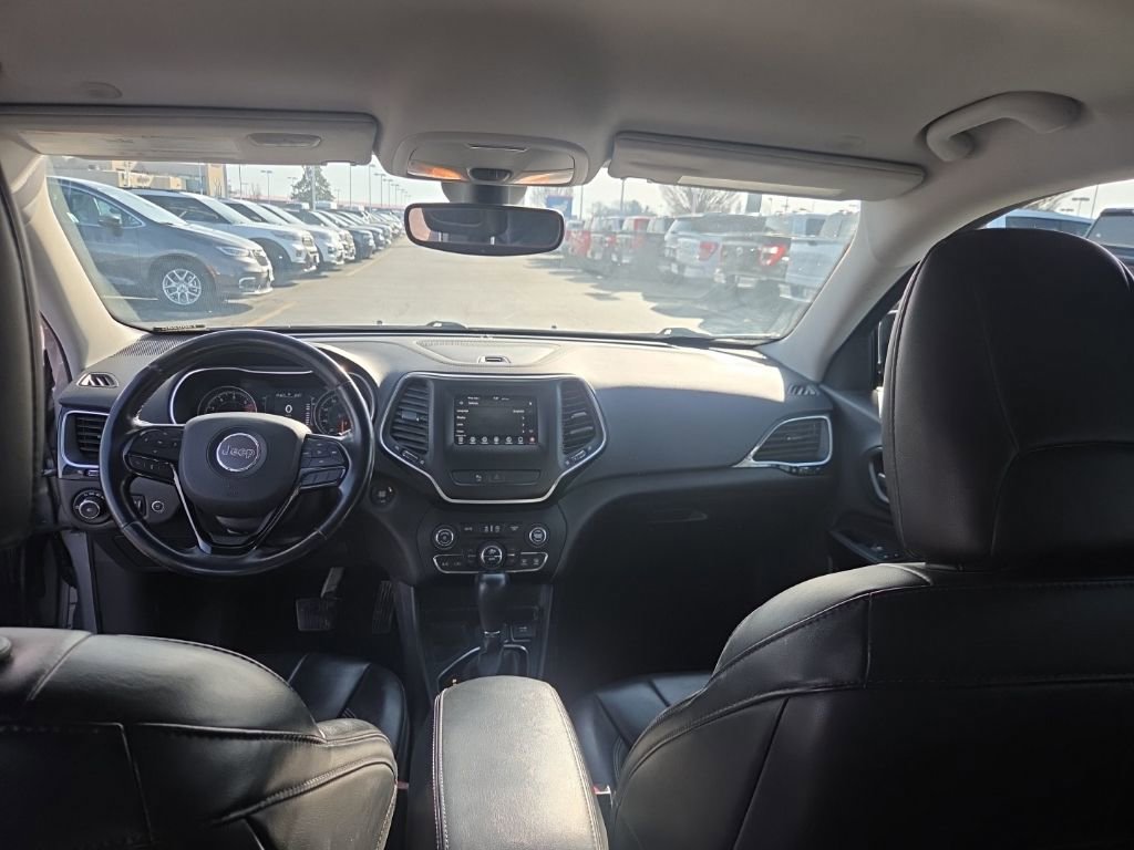 Used 2020 Jeep Cherokee Altitude image 17