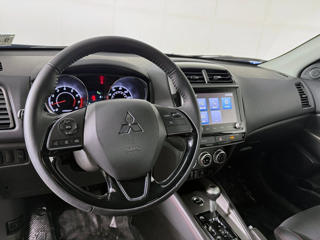 Used 2023 Mitsubishi Outlander Sport SE image 22