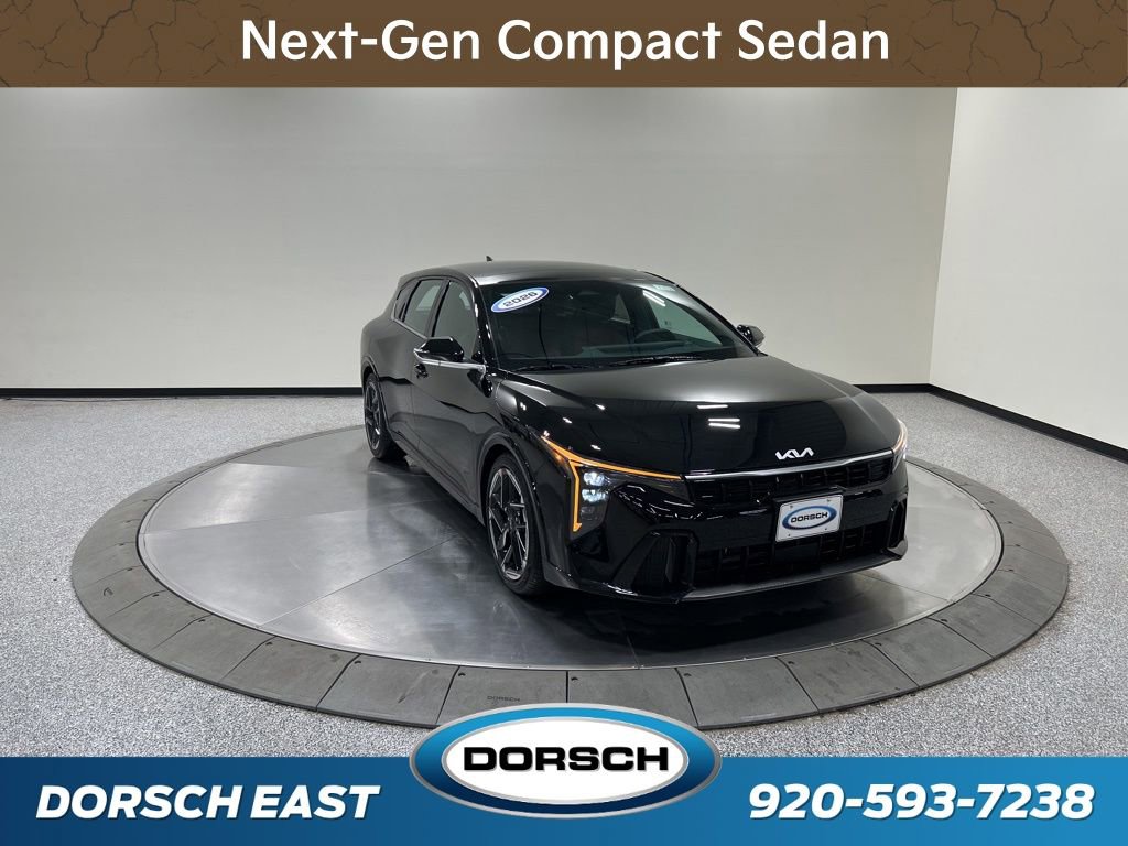 New 2026 Kia K4 GT-Line image 3