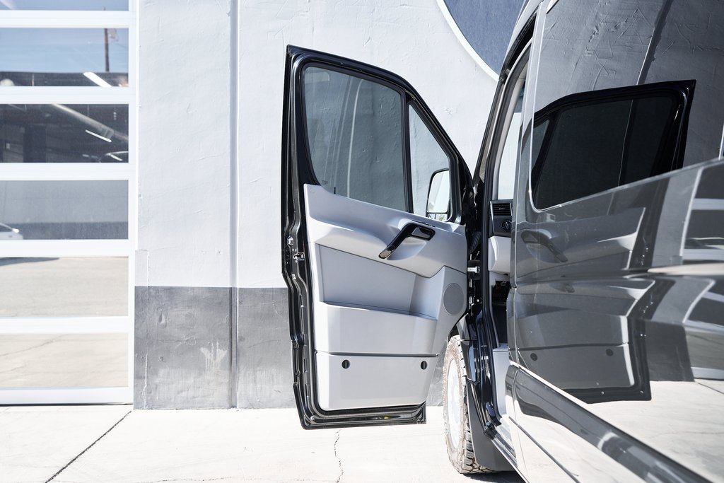 Used 2017 Mercedes-Benz Sprinter 3500 image 20