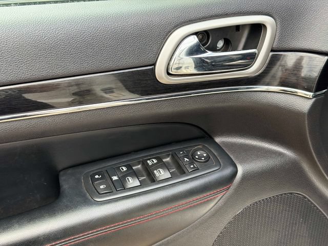 Used 2017 Jeep Grand Cherokee Trailhawk w/ Trailhawk Luxury Group AWD/4WD image 19
