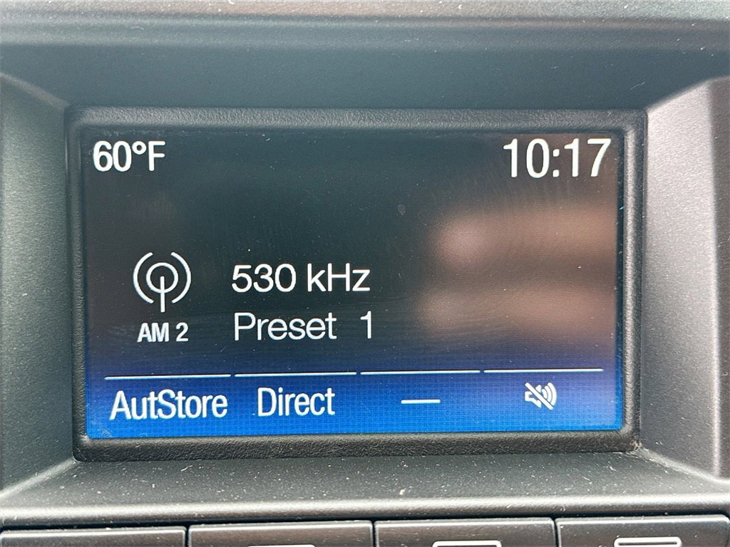 Used 2018 Ford Explorer XLT image 15