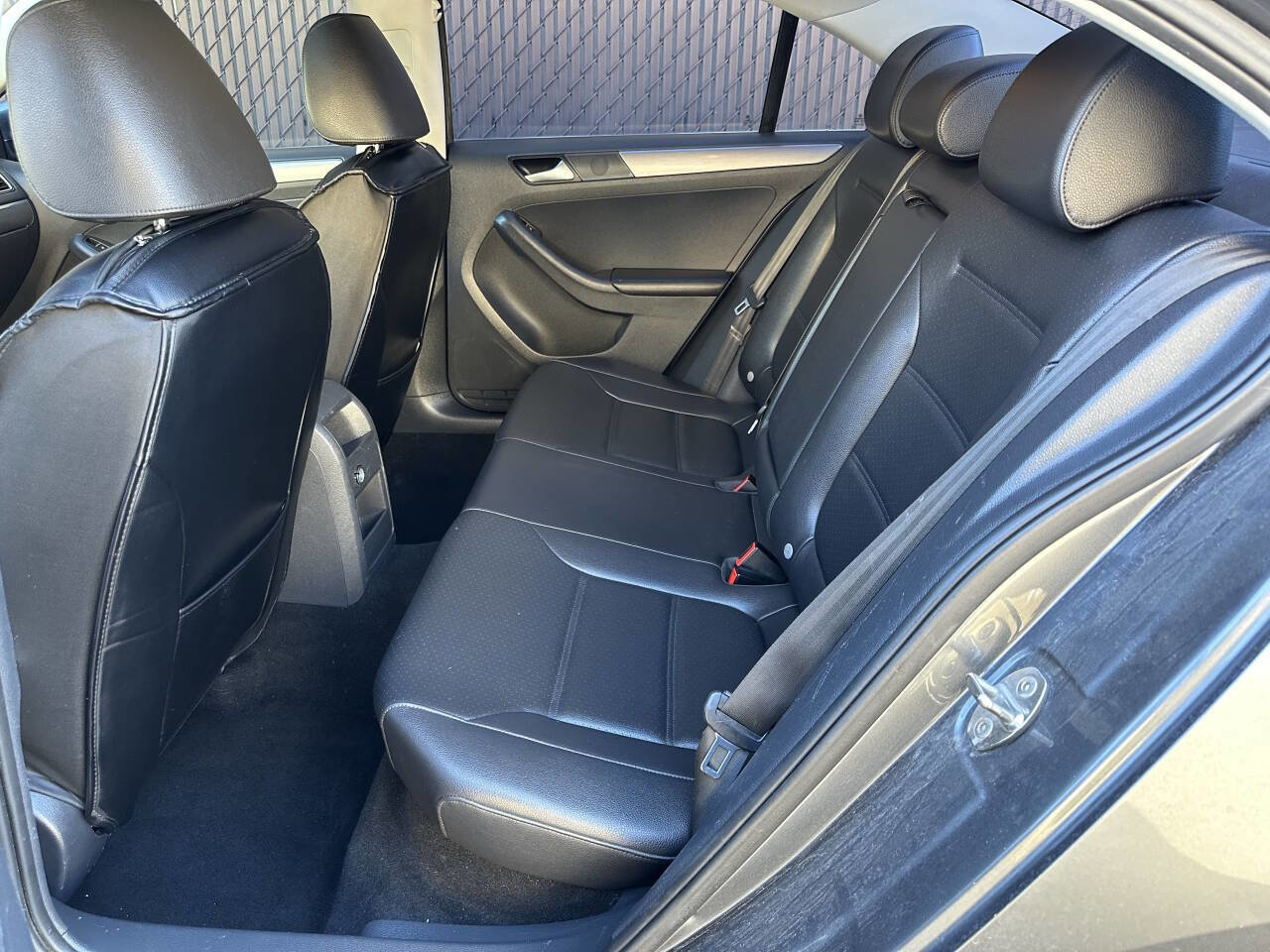 Used 2015 Volkswagen Jetta TDI SE image 14