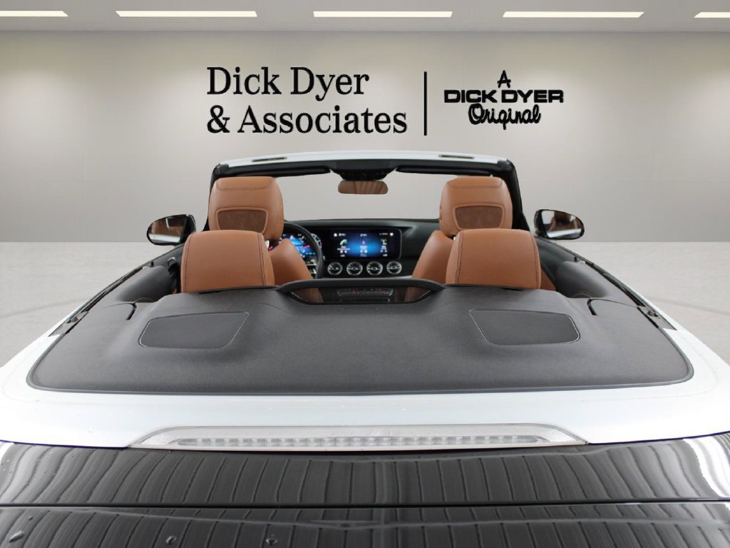 Used 2023 Mercedes-Benz E 450 Cabriolet image 29