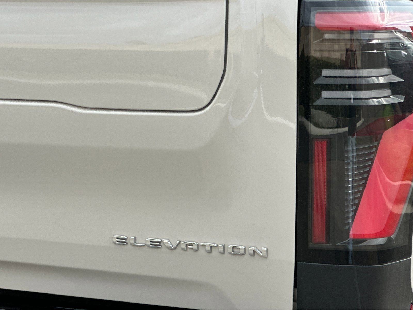 New 2026 GMC Sierra EV Elevation image 25