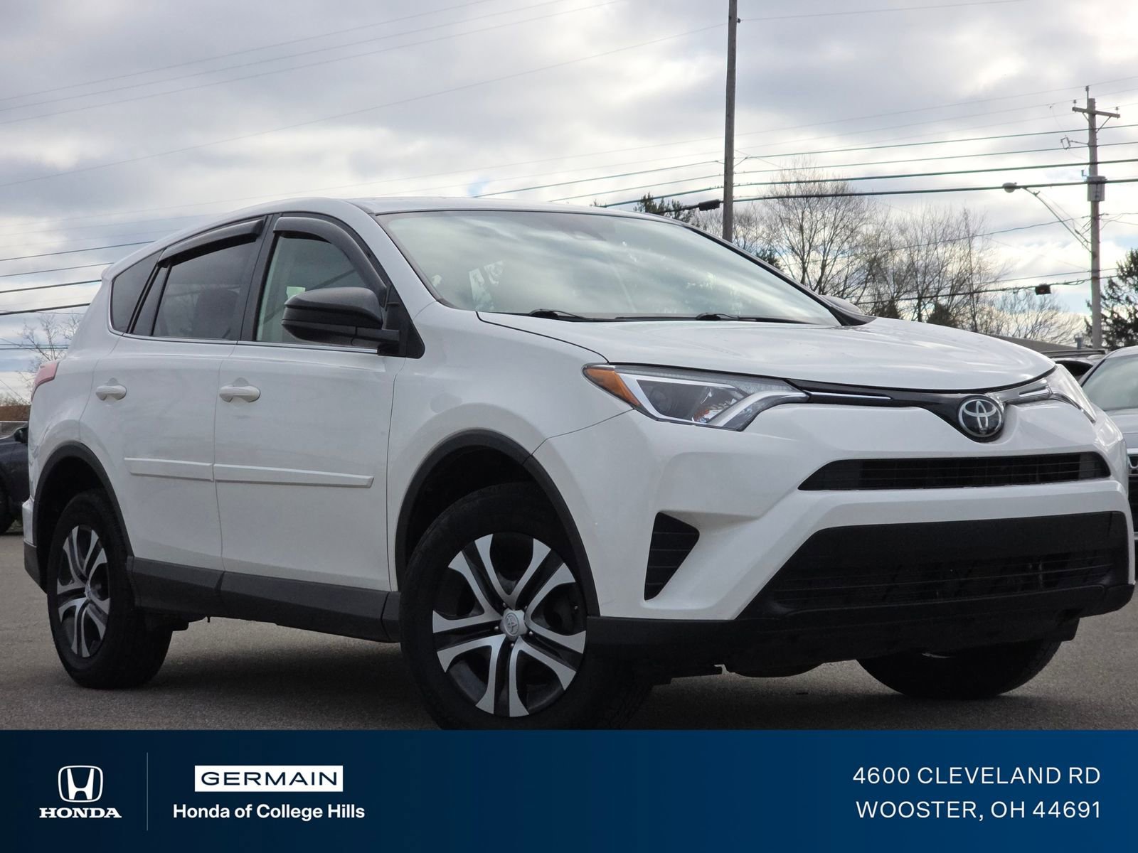 Used 2018 Toyota RAV4 LE w/ All Weather Liner Package image 2