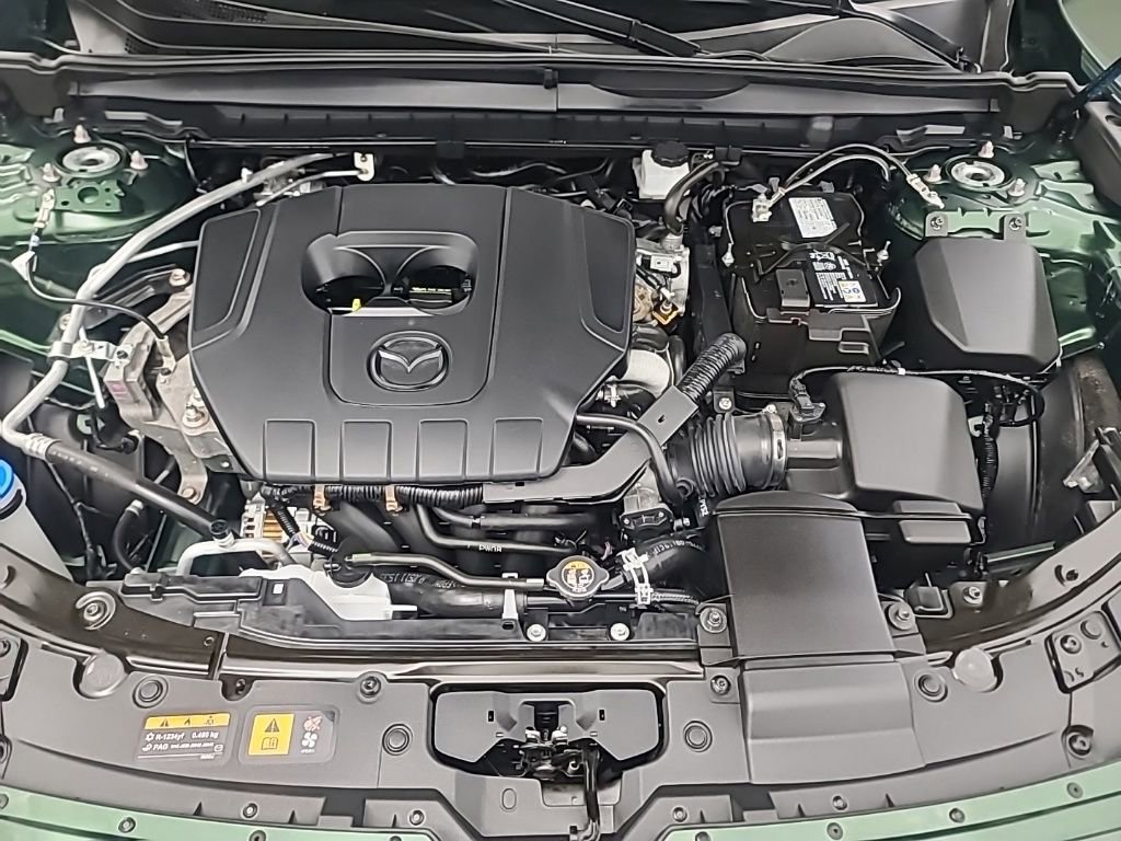 Used 2025 MAZDA CX-50 AWD 2.5 S w/ Premium Package image 39