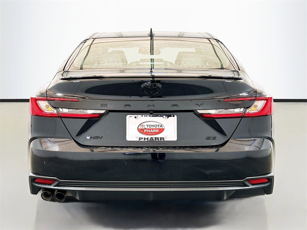 New 2026 Toyota Camry SE image 5