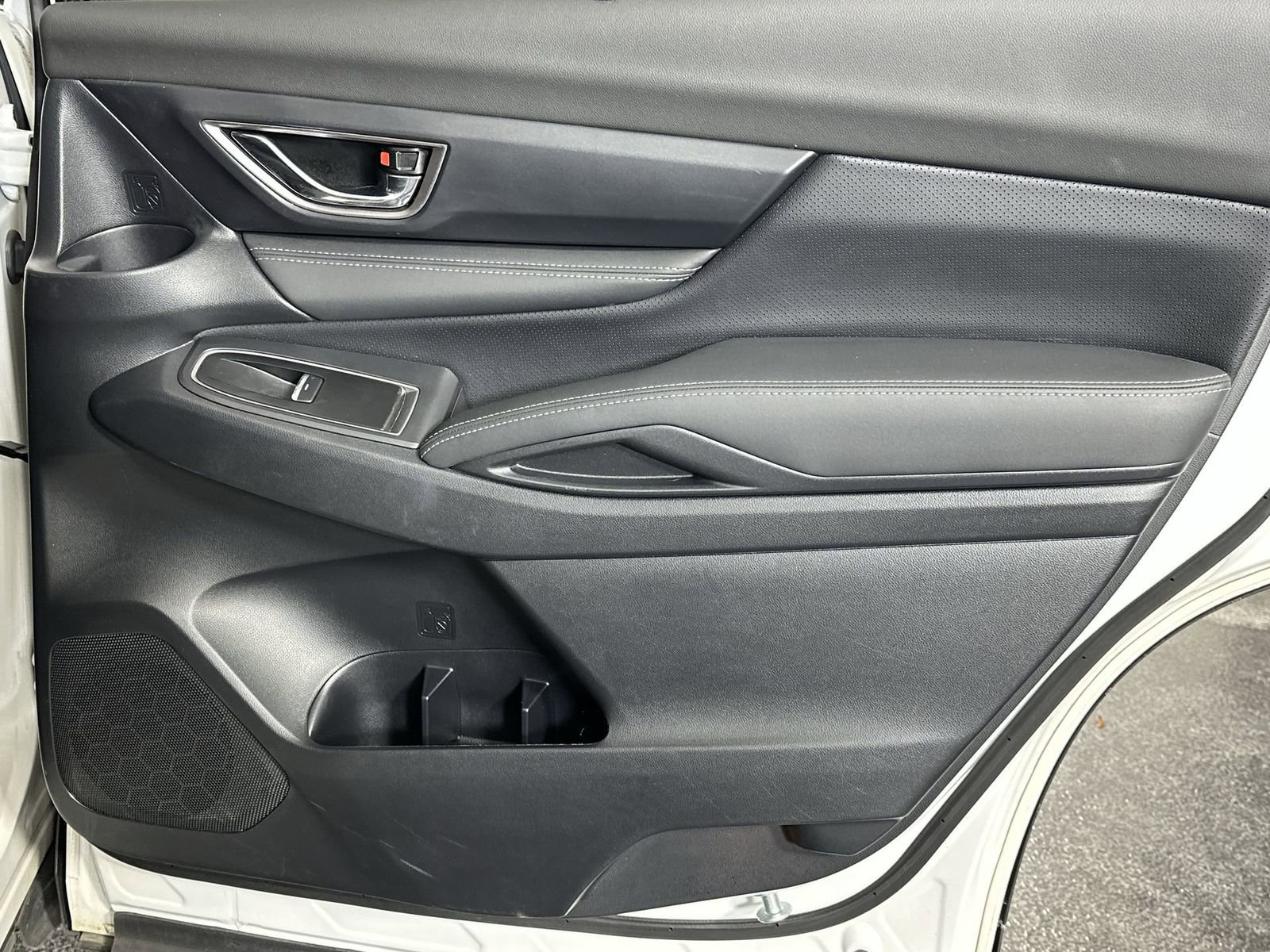 Used 2023 Subaru Ascent Limited image 35