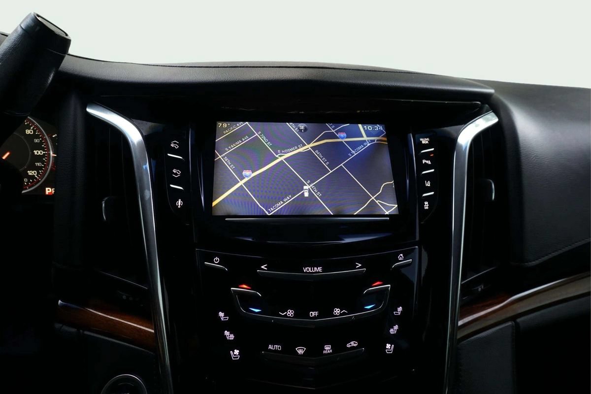 Used 2015 Cadillac Escalade ESV Luxury AWD/4WD image 31