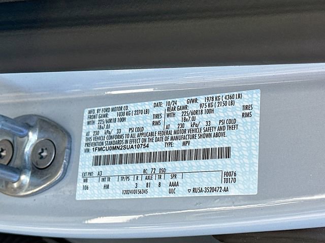 Used 2025 Ford Escape ST-Line image 30